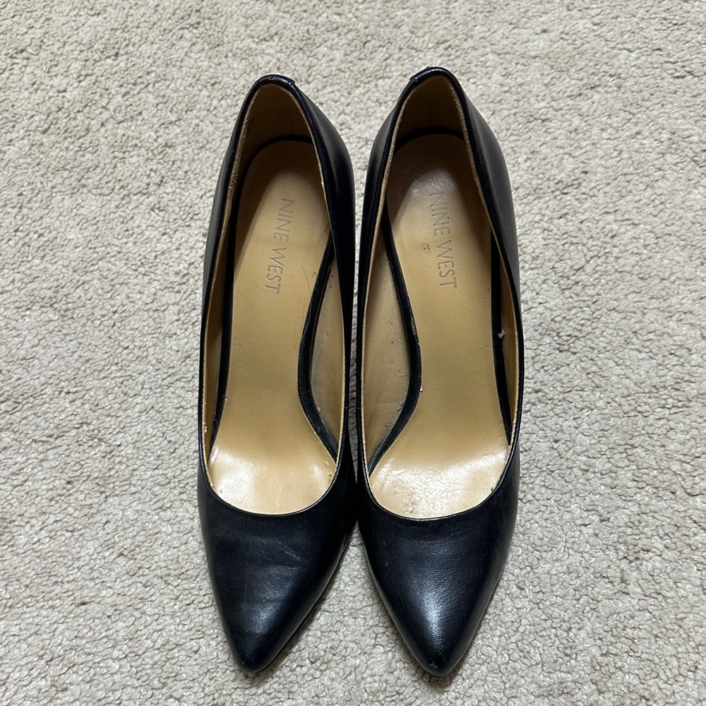 Nine West Black Pointed Toe Heels